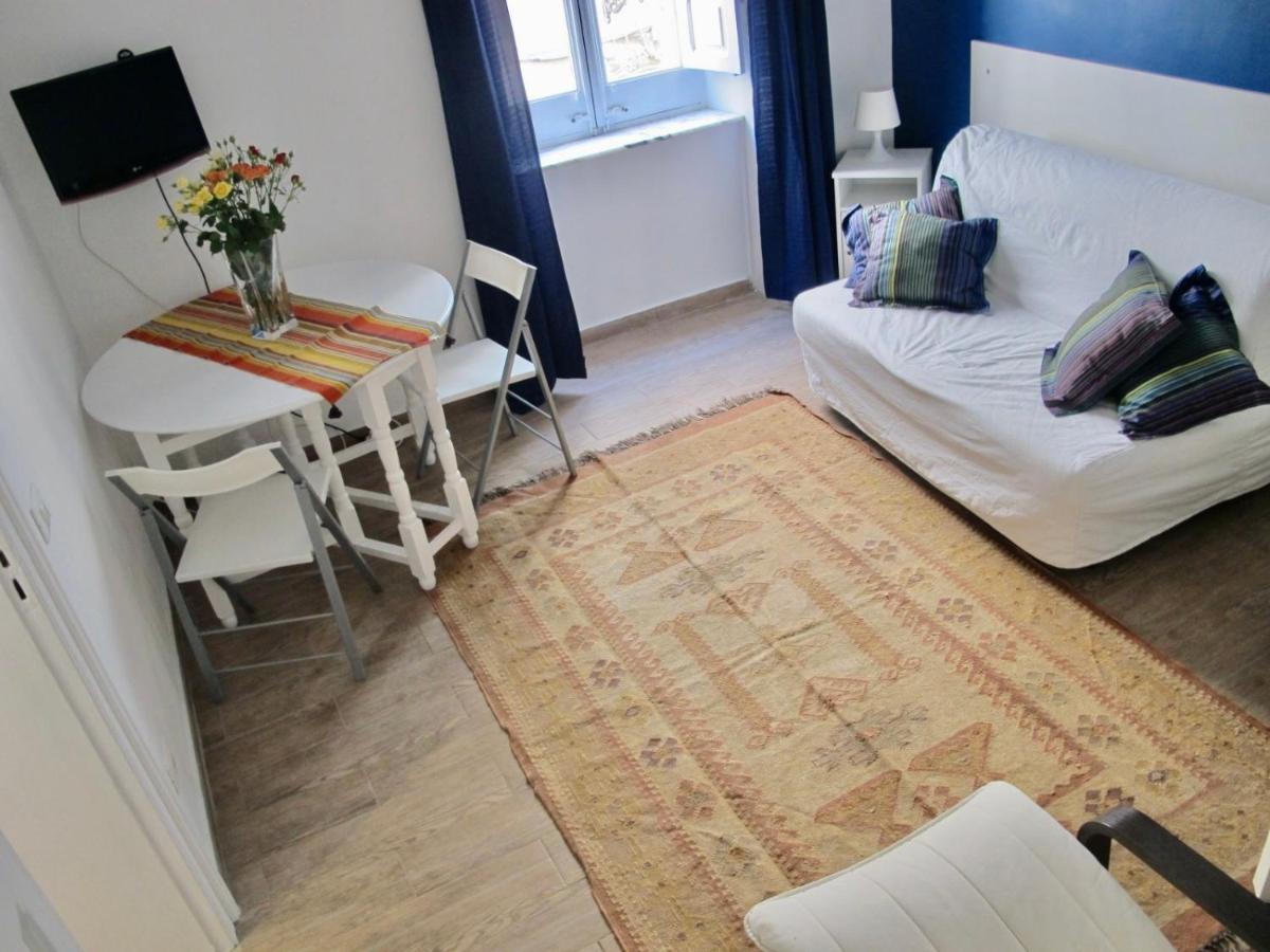Ximenes 12 Apartment ตราปานี ภายนอก รูปภาพ